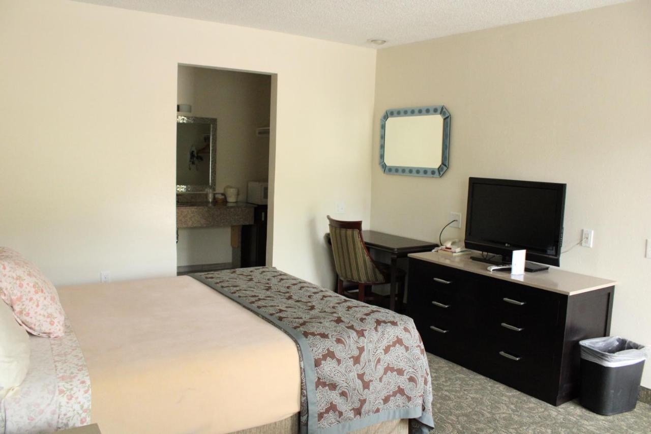 American Travel Inn Pullman Dış mekan fotoğraf